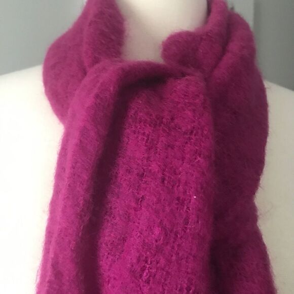 Vintage Baar & Beards Fuchsia/Pink Scarf - Picture 5 of 7